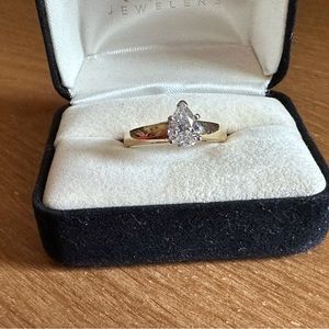 1 carat diamond ring